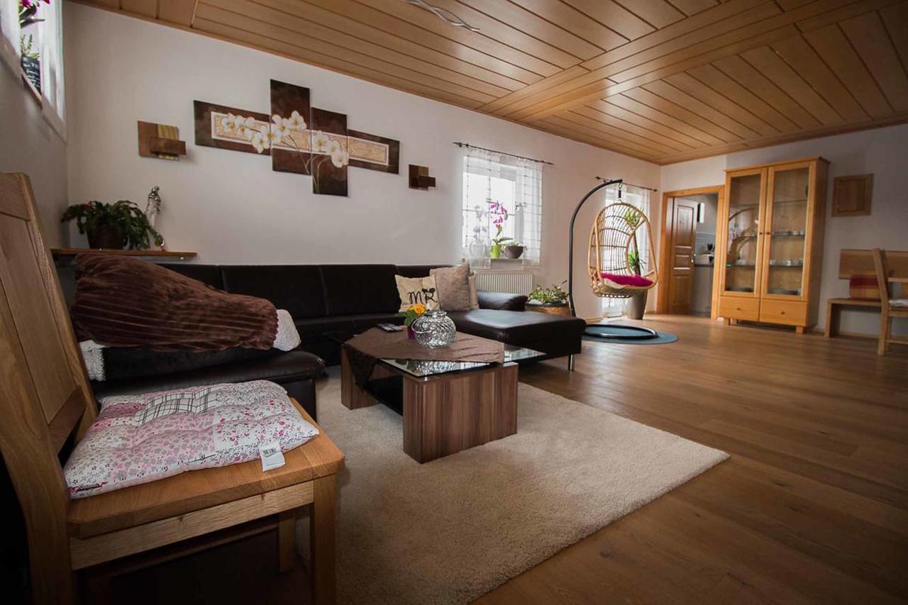 Ferienwohnung Mirtei Hohenau 外观 照片
