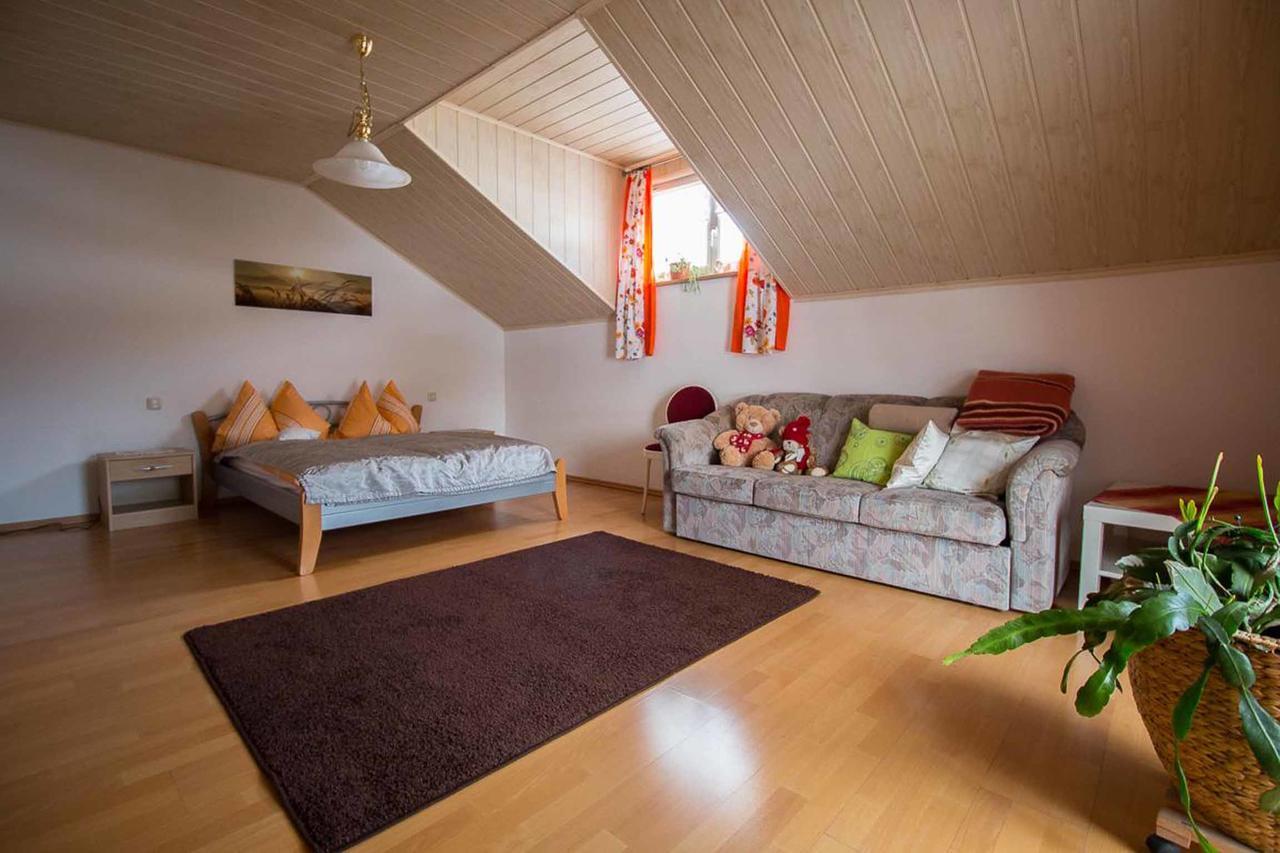 Ferienwohnung Mirtei Hohenau 外观 照片